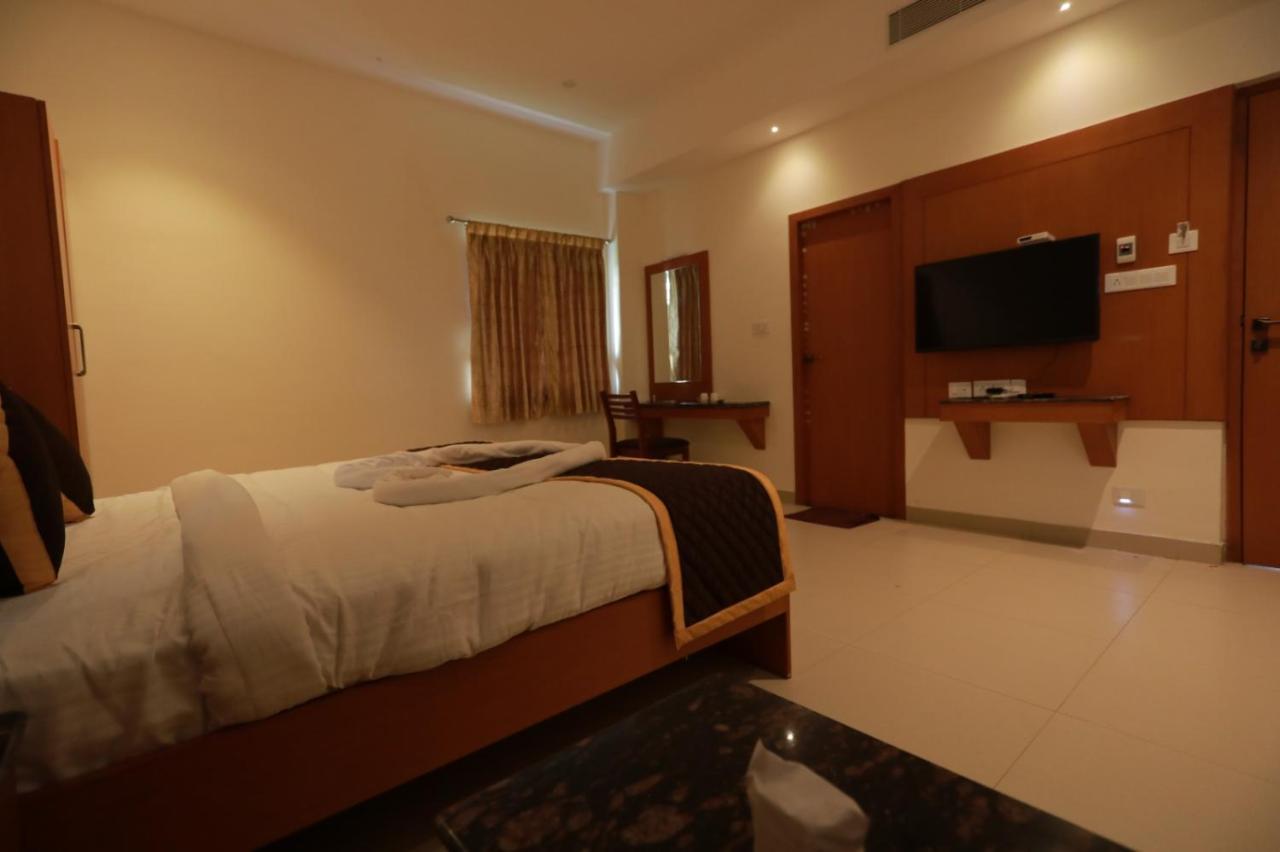 Hotel Ashok Palace Karur  Екстер'єр фото