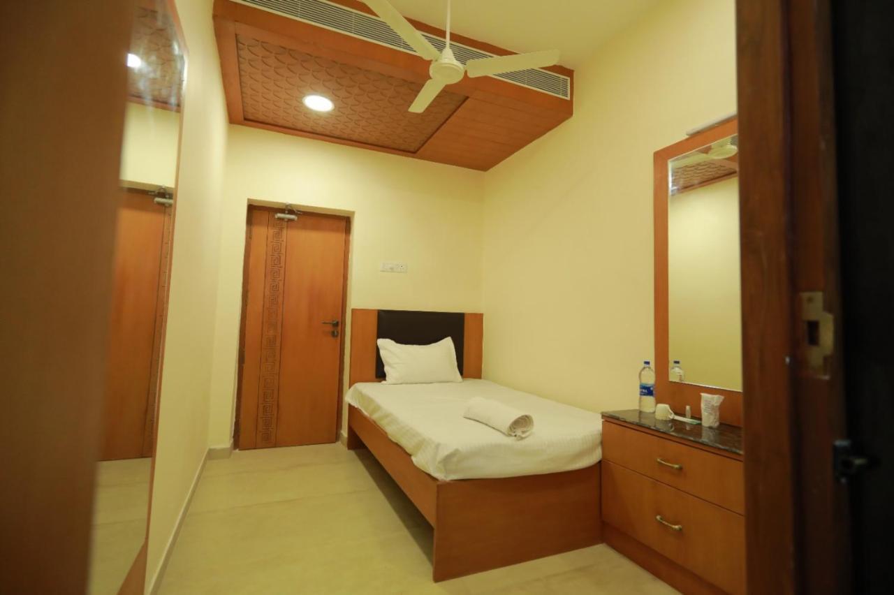 Hotel Ashok Palace Karur  Екстер'єр фото