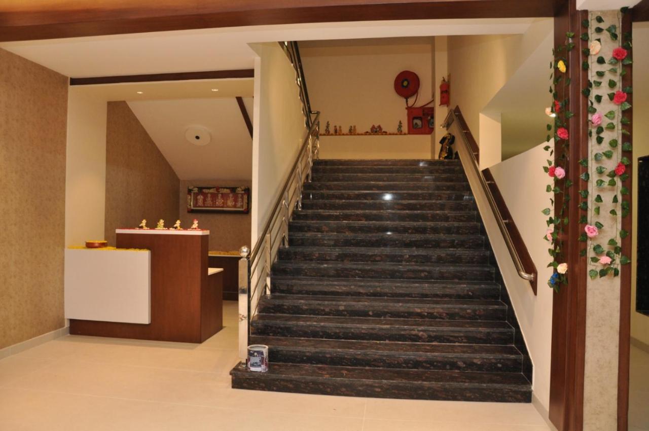 Hotel Ashok Palace Karur  Екстер'єр фото