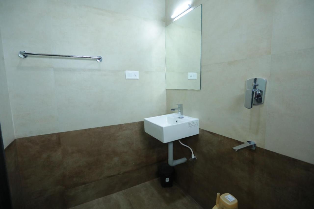 Hotel Ashok Palace Karur  Екстер'єр фото